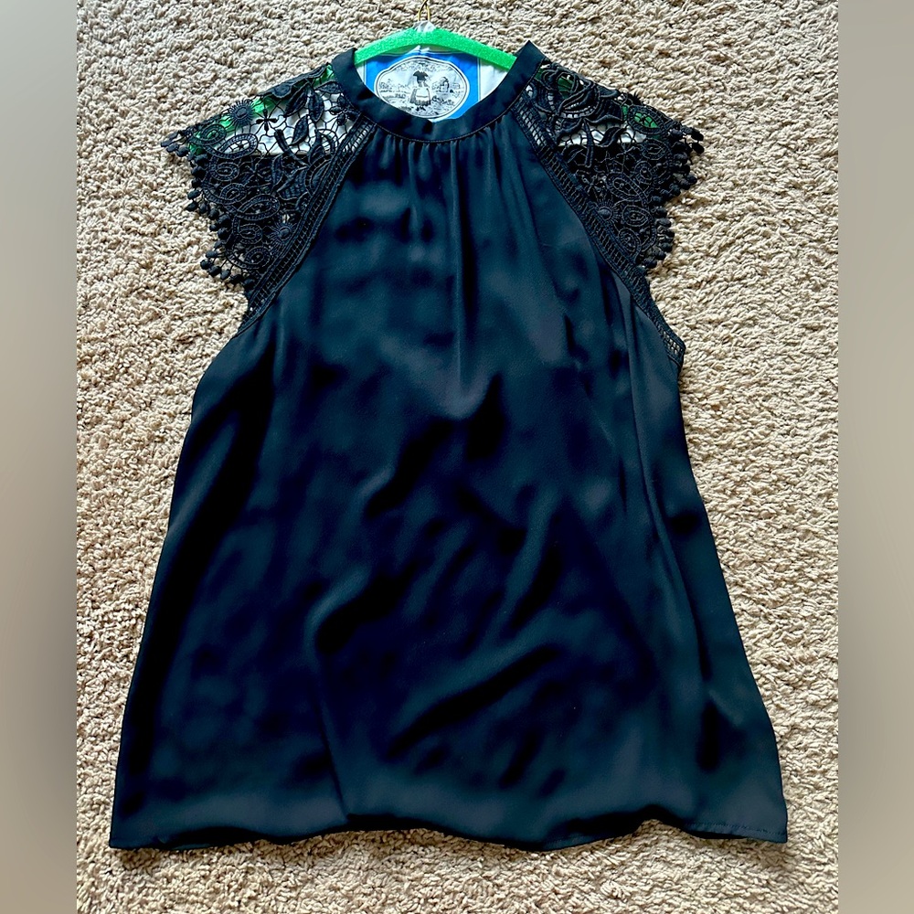 Gently Used Women’s Blouse